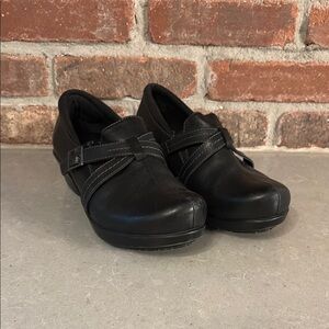 Abeo Black Comfort Loafers with Elastic Straps
